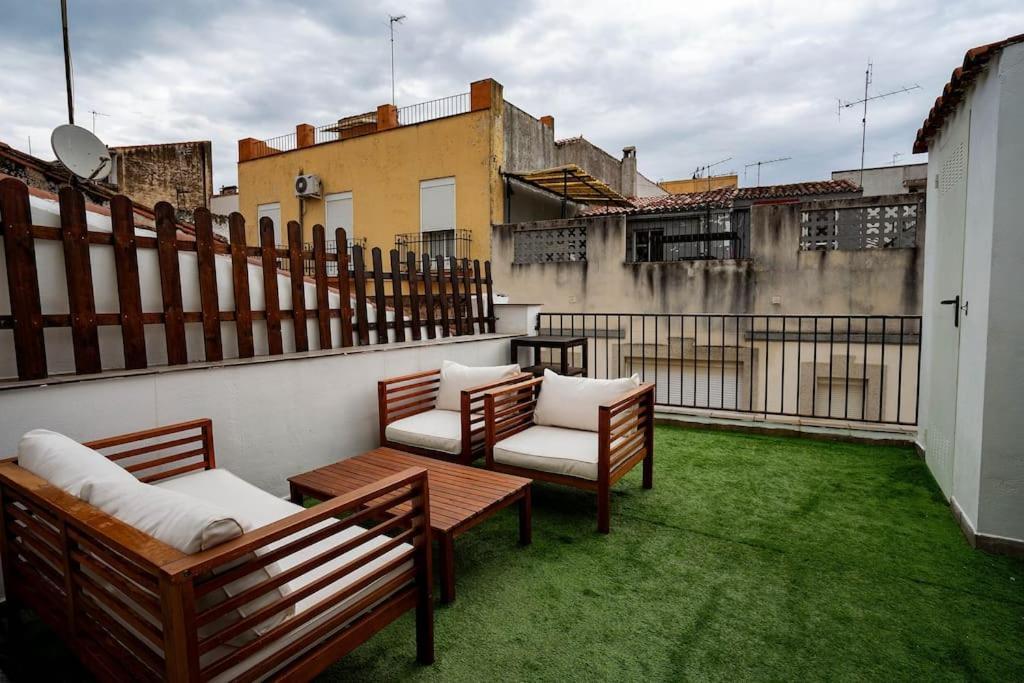 Apartment El Castuo Centro Historico Con Parking Caceres